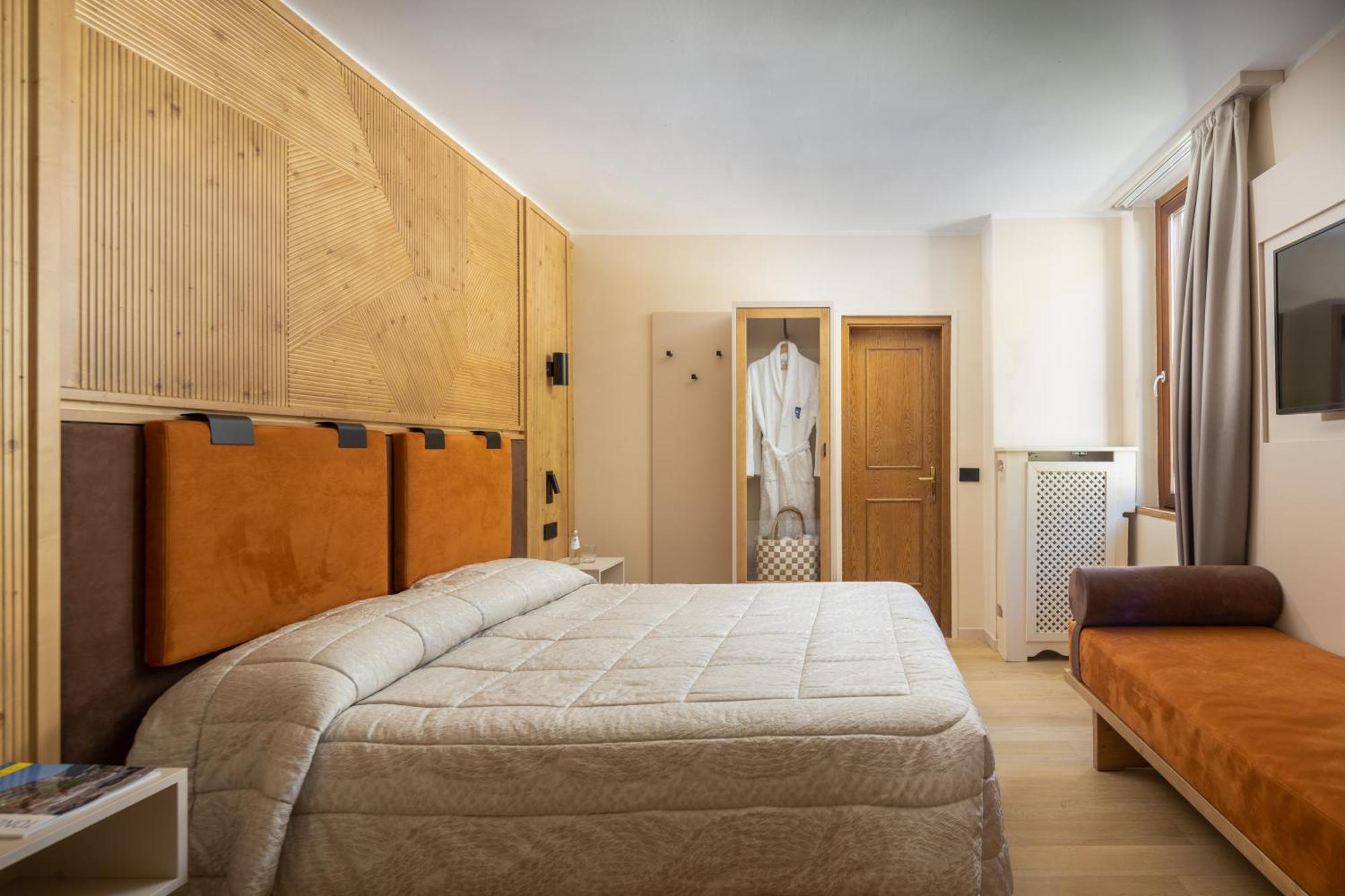 Hotel Splendid Madonna Exterior foto